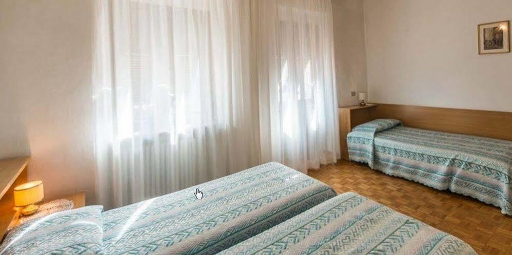 Albergo Antica Rosa 레비코온천 외부 사진
